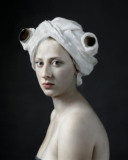 Hair!: Hendrik Kerstens, paper roll, 2008 © Hendrik Kerstens, courtesy NUNC Contemporary, Antwerp, Belgium