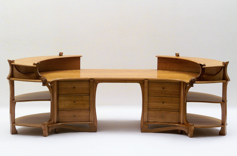 Vienna 1900: Henry van de Velde, Writing Desk, Brussels, 1898. Manufacturer: Portois & Fix © MAK/Georg Mayer 