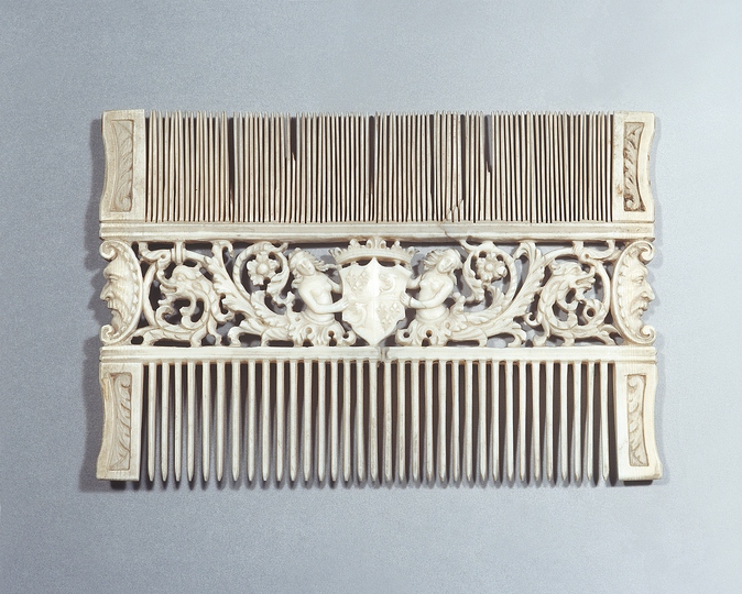 Hair!: Hair has exerted a particular fascination with people from all cultures over the millennia. Hair comb made of ivory, c. 1560 © Suermondt-Ludwig-Museum, Aachen, Photo: Anne Gold, Aachen