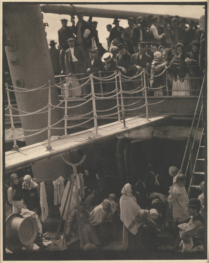 Paris Photo 2013: Alfred Stieglitz, The Steerage, 1907, Photogravure Courtesy Robert Klein Gallery, Exhibitor : Robert Klein.