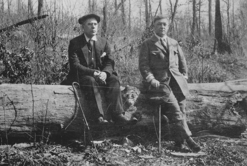 William Glackens: Albert C. Barnes and William James Glackens, circa 1920. Unidentified photographer. The Barnes Foundation Archives and Special Collections, Merion, Pennsylvania.