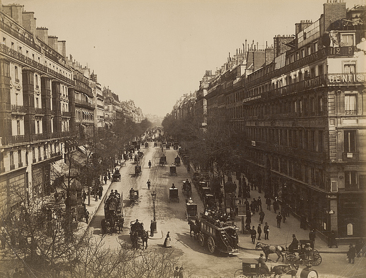 Monet and the Birth of Impressionism: Anonym (?), Montmartre, 1870, Albumen Print, 20,8 x 27,4 cm. The Art Institute of Chicago © Julian Levy Collection, Gift of Jean Levy and the Estate of Julien Levy, The Art Institute of Chicago
