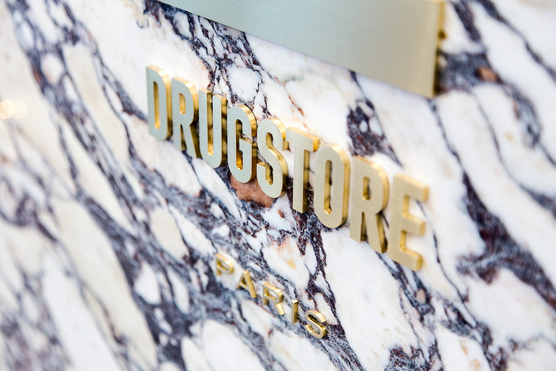 Le Drugstore Brand Identity: Le Drugstore Brand Identity by Design&Practice