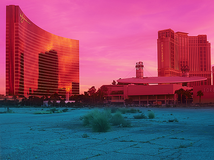 Las Vegas by Maciek Jasik: 