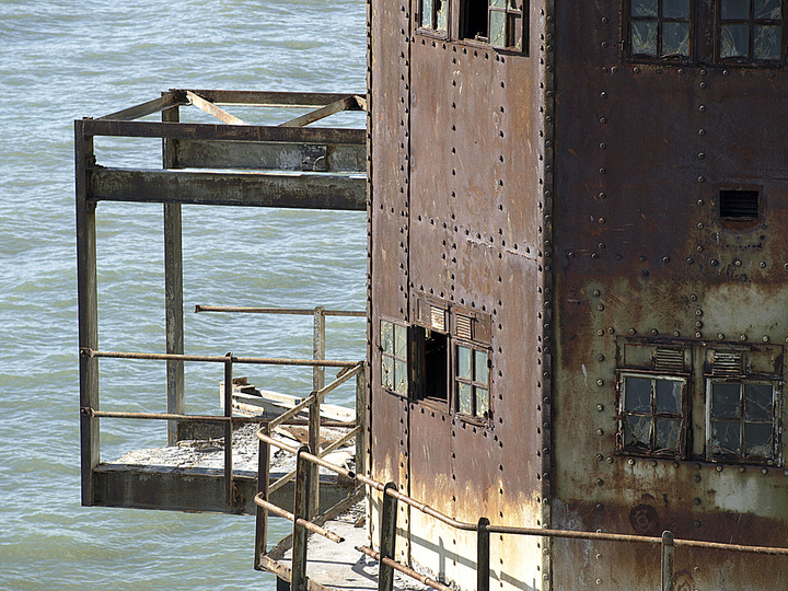 Maunsell Sea Forts: 