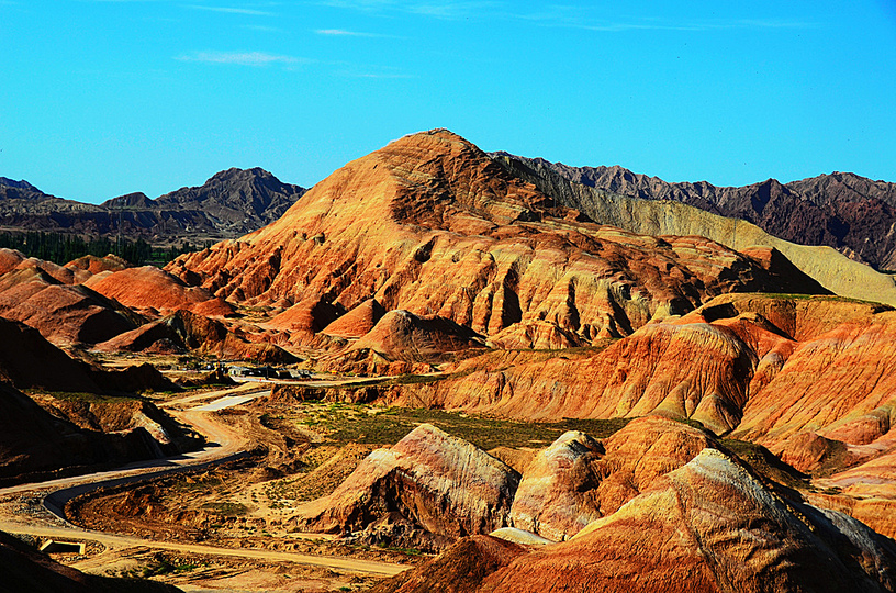 Danxia 丹霞地貌: 