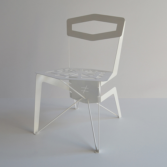 New chairs: Adrien Camp and Cyril Jouve: Graphical and sleek lines draw the spider web and legs of this chair. As the Requin-Manteau, it turns the meaning of a scary object into a stylish piece of furniture: a design therapy.