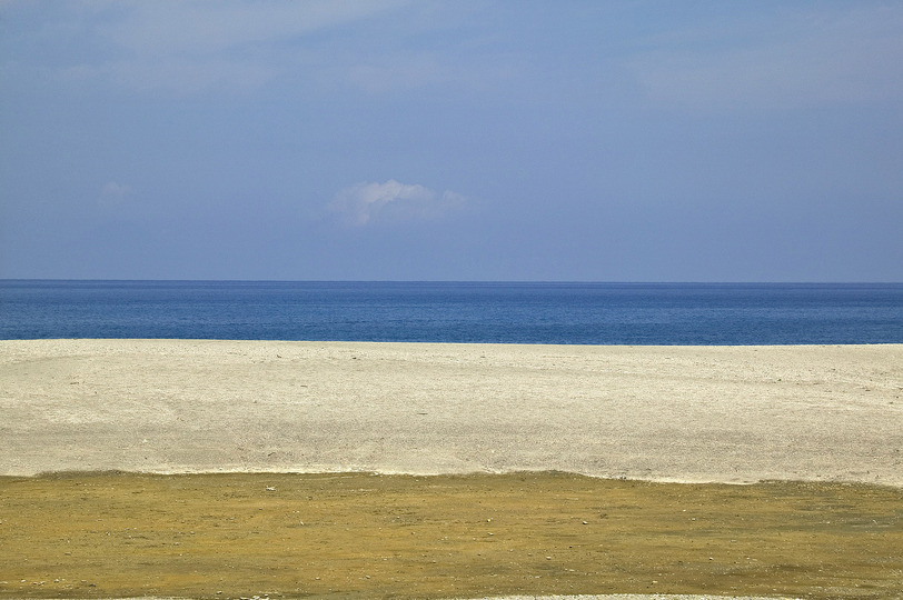 L’ITALIA CI GUARDIA: Franco Fontana, Paesaggio, Sicilia, 2007, Collezione MAXXI
