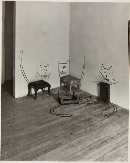 Saul Steinberg - The Americans: Untitled [Four Cats], 1950
Gelatin silver print
25,4 x 22,9 cm The Saul Steinberg Foundation, New York © The Saul Steinberg Foundation / VG Bild-Kunst 2013.
