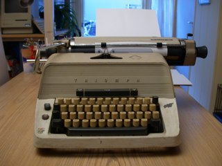 Everyday Design Classics of the 20th Century: Triumph typewriter.