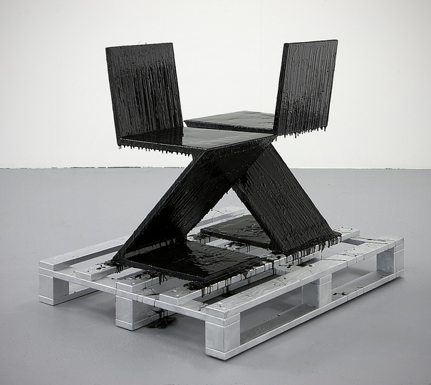Urban Gothic: ZZ top, after Rietveld
Photo: Gert Jan van Rooij, 2010. Courtesy: Upstream Gallery, Amsterdam