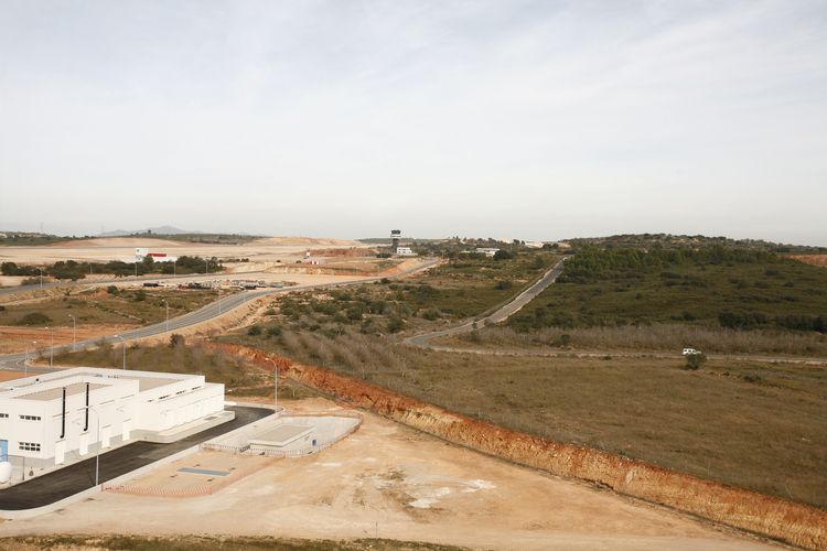 The airport that wasn´t: 