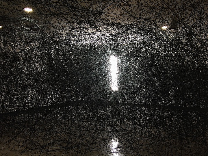 Installations  塩田 千春: 