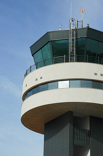 The airport that wasn´t: 