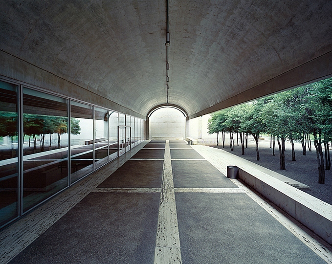 Louis Kahn: The Power of Architecture: The Kimbell Art Museum in Fort Worth, Texas (completed in 1972) was a showcase for Kahn’s extraordinary ability to work with light.