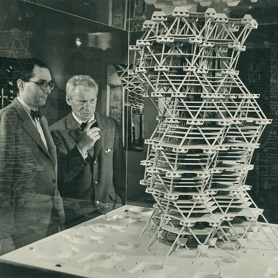 Louis Kahn: The Power of Architecture: Louis Kahn in front of a model of the City Tower Project in an exhibition at Cornell University, Ithaca, New York, February 1958 © Sue Ann Kahn. Described in his New York Times obituary as having been one of America’s foremost architects, Kahn realized only few buildings in his lifetime and died practically bankrupt. 