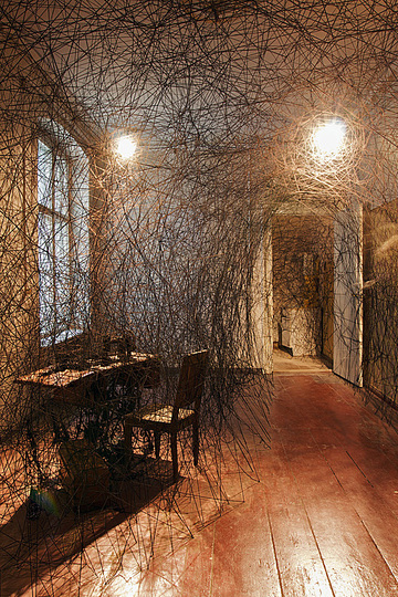 Installations  塩田 千春: 