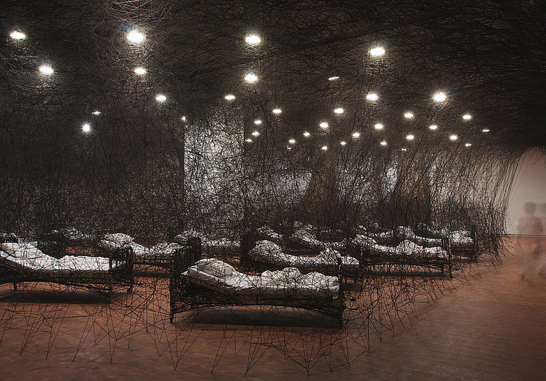 Installations  塩田 千春: 