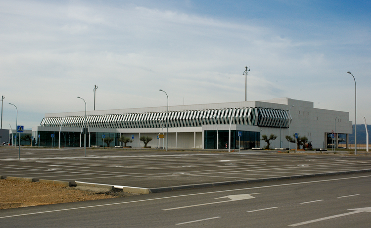 The airport that wasn´t: 