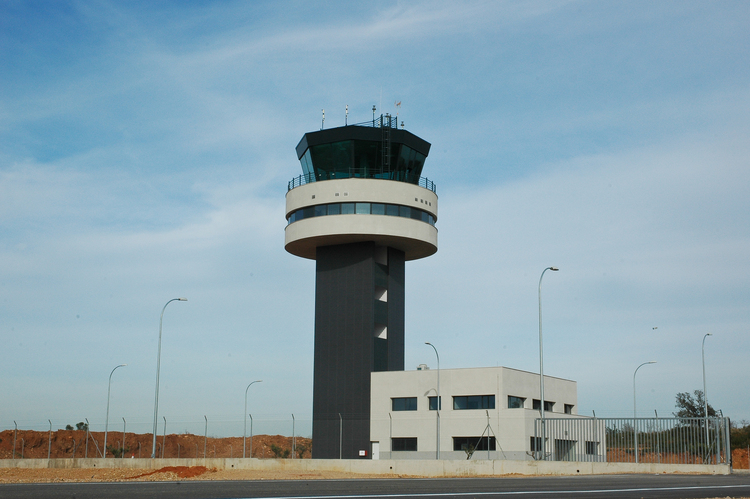 The airport that wasn´t: 