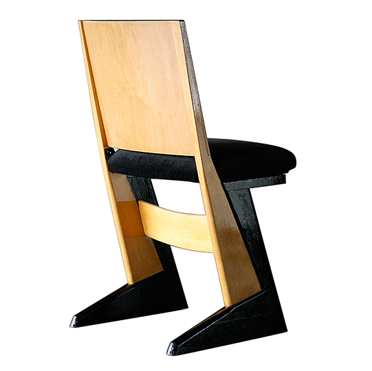Alvar Aalto furniture: Sidechair.
