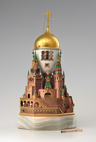 The World of Fabergé: “The Moscow Kremlin” egg bearing the star sign of the doomed Crown Prince Tsarevich was a poignant symbol of the fall of the House of Romanov. “The Moscow Kremlin