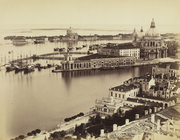 Venice without Tourists: Carlo Naya (1816-1882), View overlooking the Basin of San Marco with Santa Maria della Salute, c. 1868, Albumen paper © Bayerische Staatsgemäldesammlungen/Collection Dietmar Siegert