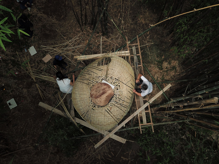 NONGZAO·THE NEST -- Fieldwork On Qingshen Bamboo Weaving Of Sichuan Province, China: Working on site