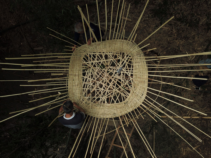 NONGZAO·THE NEST -- Fieldwork On Qingshen Bamboo Weaving Of Sichuan Province, China: Working on site