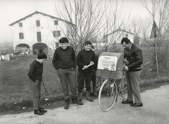 200 Images: Europe: Mario Dondero