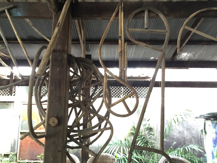 Thai Silk and Rattan: The rattan workshop in Surat Thani