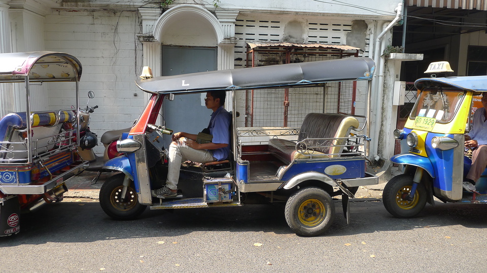 Neighbourhood Transport: 