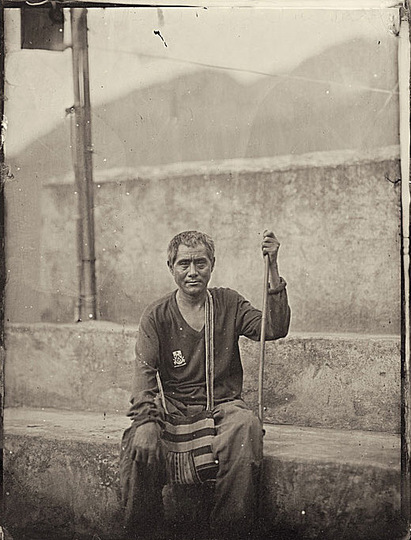 骆丹简历: Collodion: 